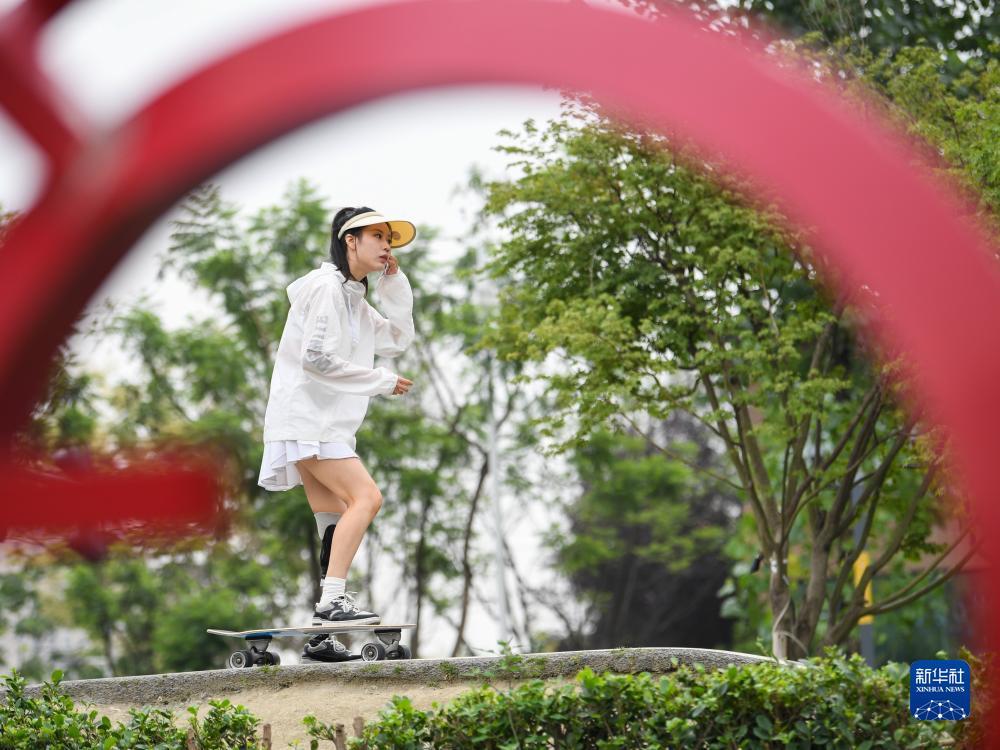 百万炸金花